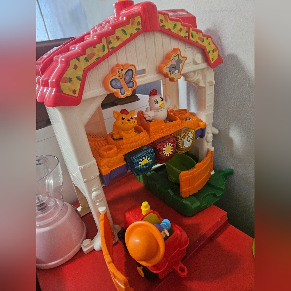 Barnyard Farm Animal Playset